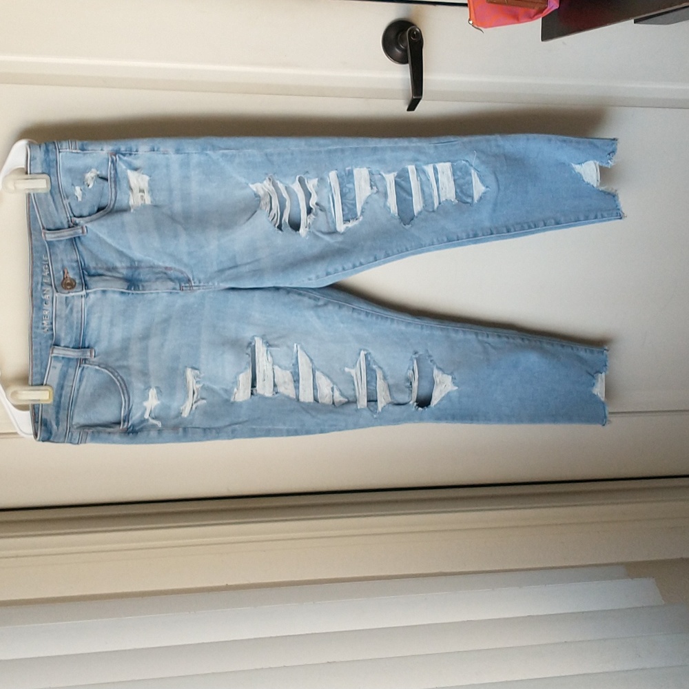 American Eagle Hi-Rise  Jegging Crop Distressed Ripped Light Wash Jeans 14 Short